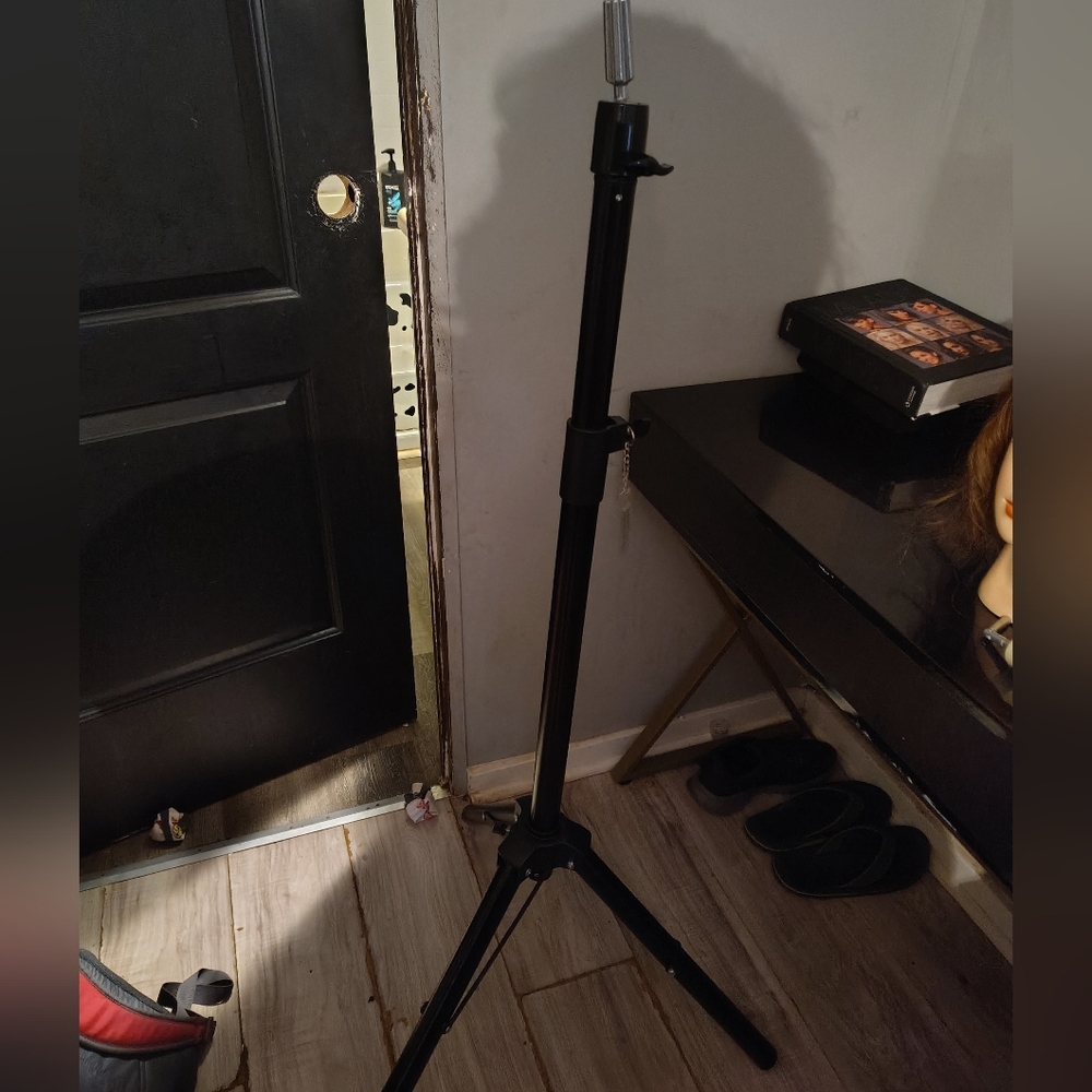 Adjustable Black Tripod Stand
